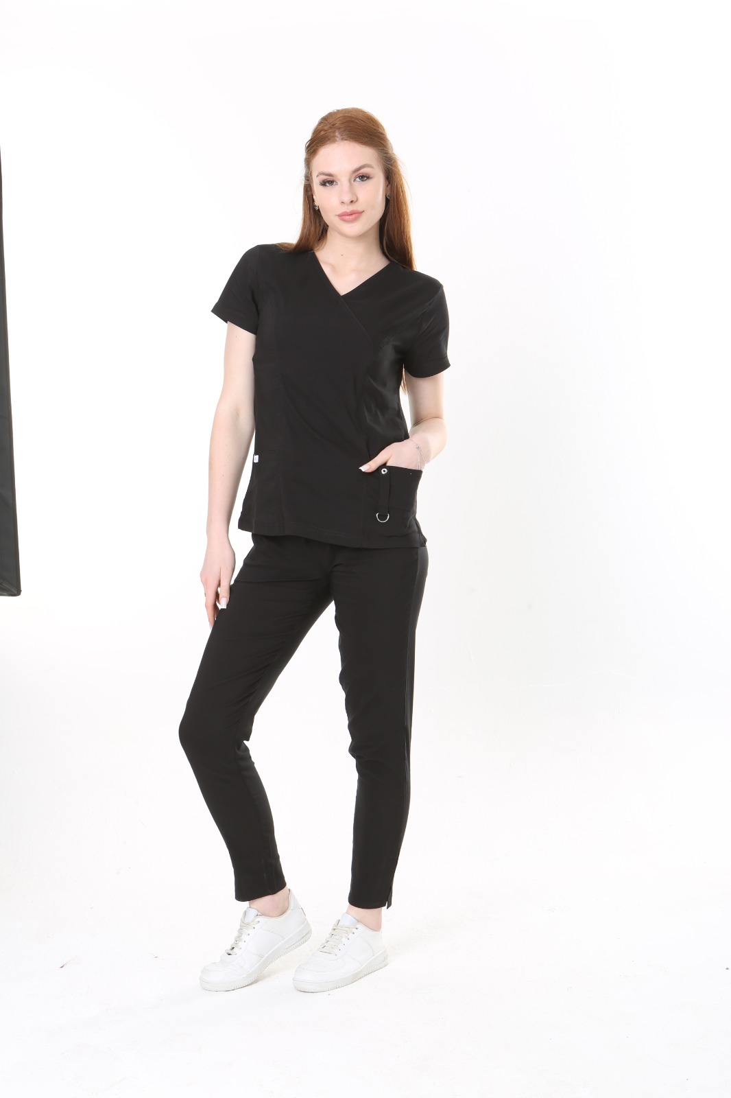 Bluza Lejla - Crna - Image 11